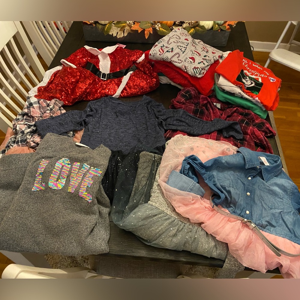 GIRLS 7/8 DRESSES & holiday shirts/outfits bundle set!